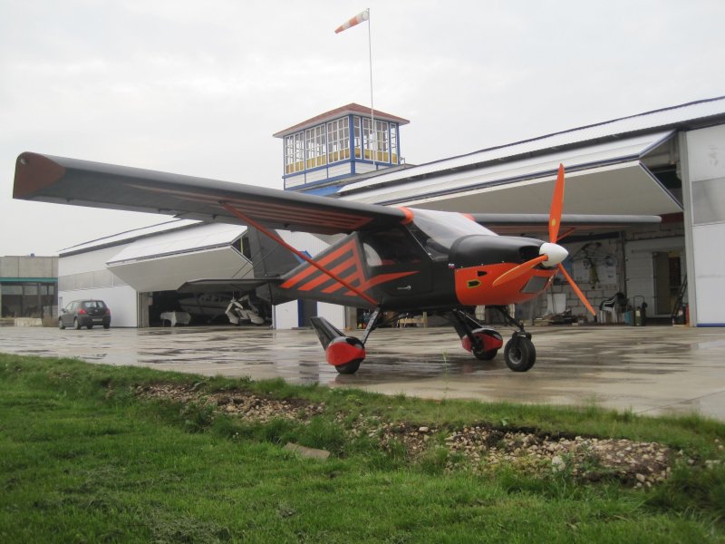 Сверх легкий самолет д46