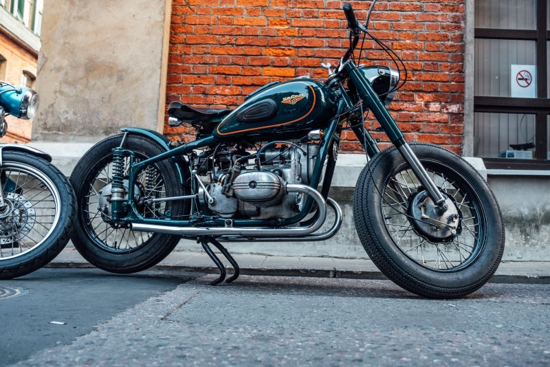 Bobber мотоцикл Урал