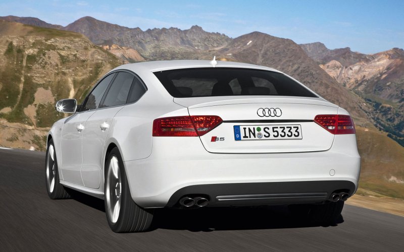 Audi a5 2015 сзади
