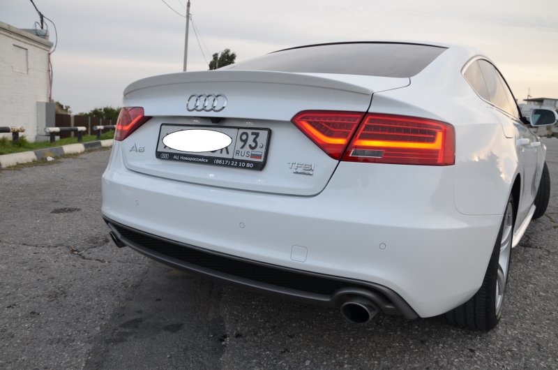 Audi a5 2008 зад
