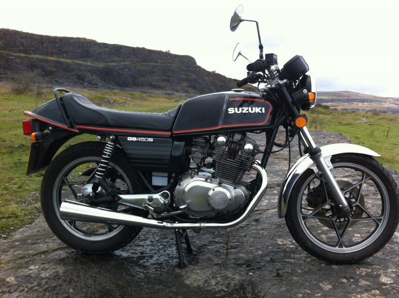 Suzuki GS 450