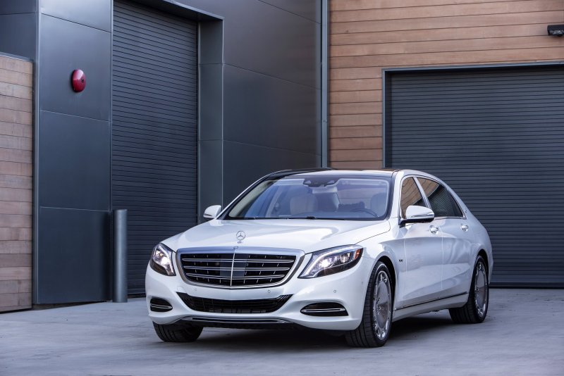Мерседес Бенц Майбах s600