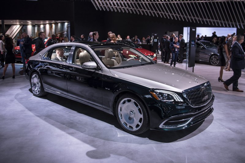 Мерседес Майбах s650 2018