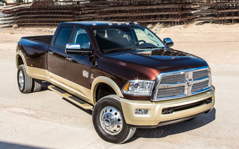 Машина Ram 3500