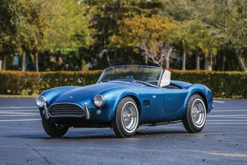Машина Shelby Cobra 427