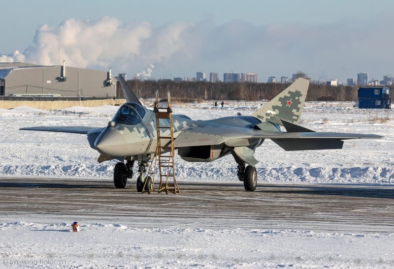 Су-25 Штурмовик сбоку