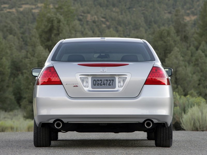 Honda Accord 2 седан