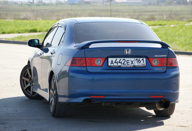 Honda Accord сзади