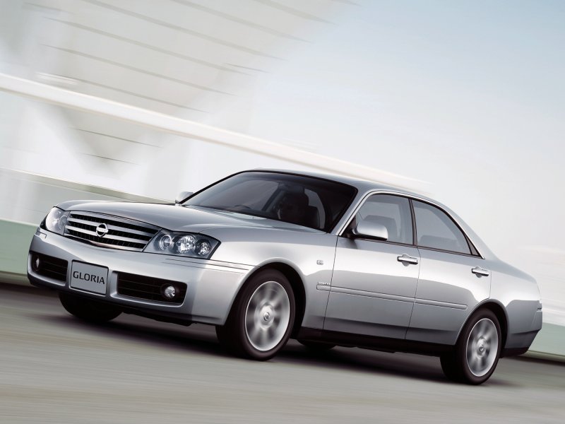 Nissan Gloria y34