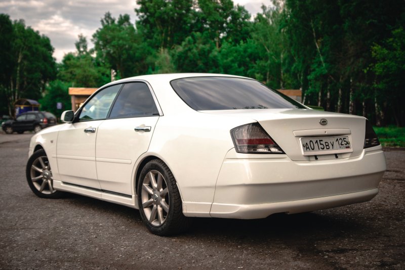 Nissan Gloria 2005
