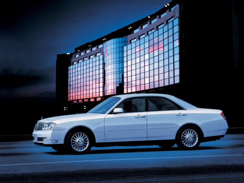 Nissan Cedric 34