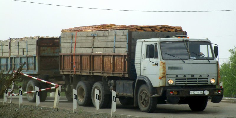 БМВ самосвал