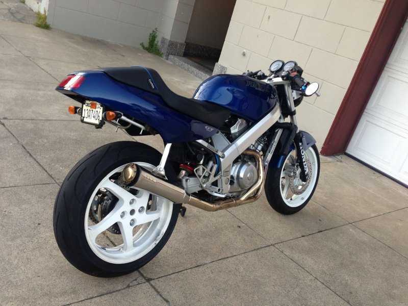 Honda Hawk 650
