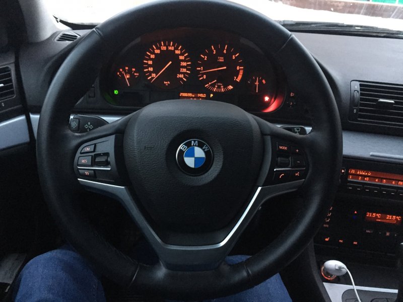 Руль БМВ х3 2009г