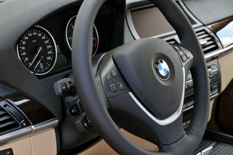 Перешитый руль БМВ х5 е70