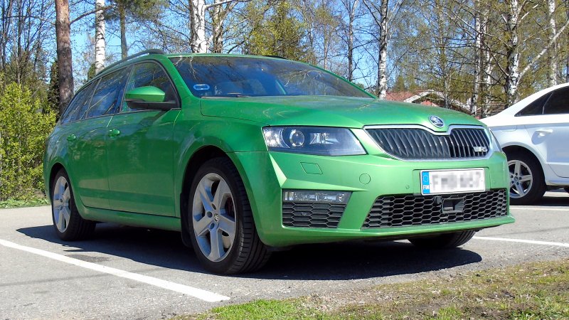 Skoda Octavia r16