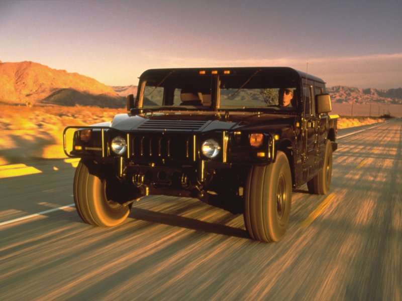 Автомобиль Hummer h1