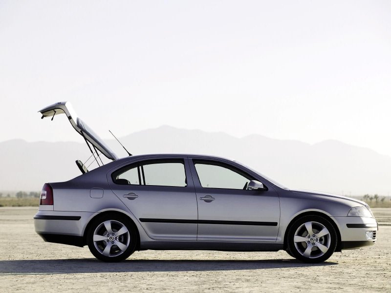 Skoda Octavia Liftback