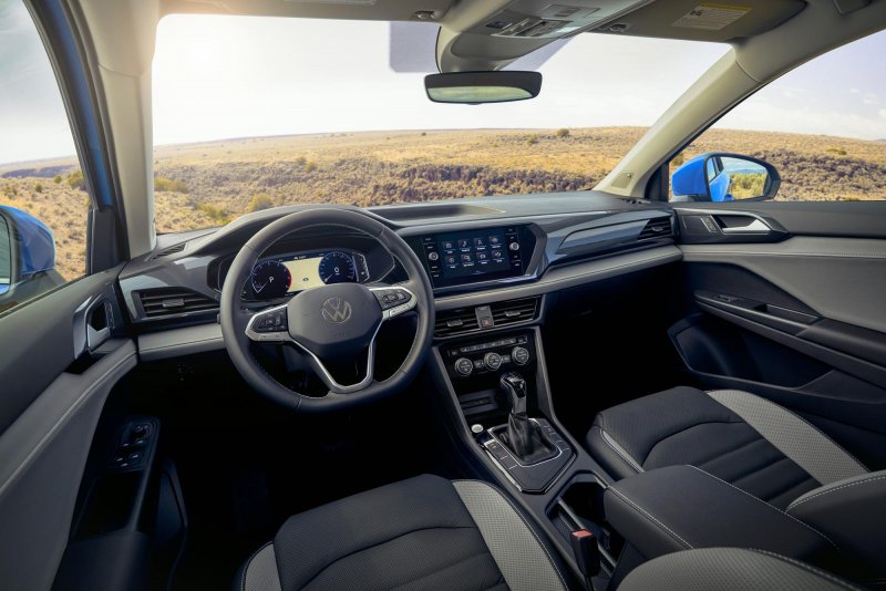 VW Passat b9 2022 Interior