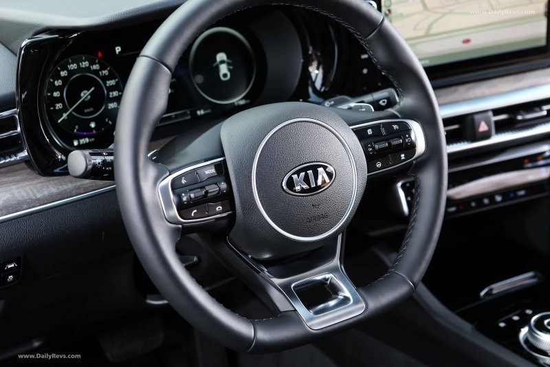 Kia k5 комплектация комфорт