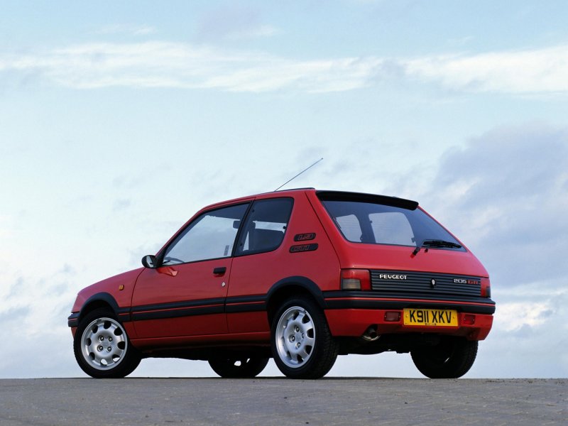Peugeot 205 седан