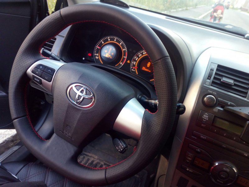 Руль Тойота Corolla e120