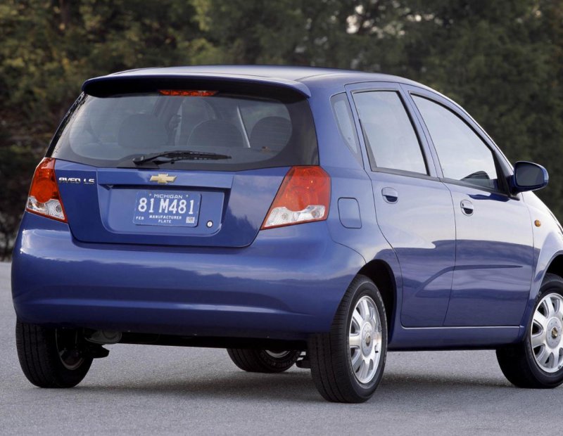 Chevrolet Aveo 2012 хэтчбек