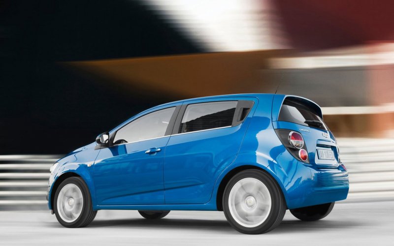 Chevrolet Aveo Hatchback t300