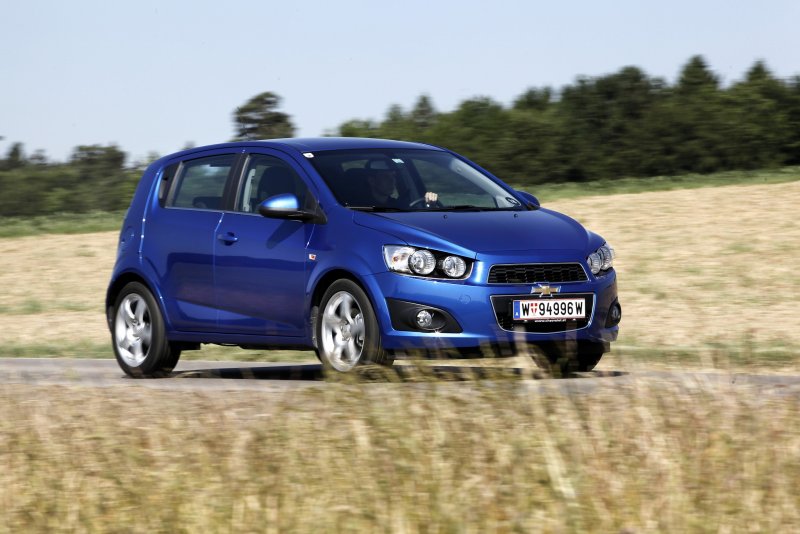 Chevrolet Aveo 2008 хэтчбек