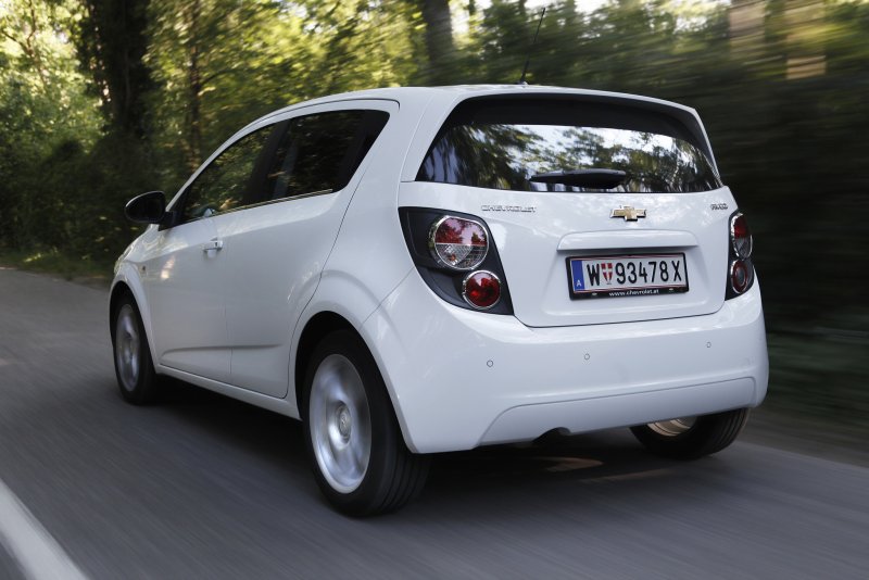 Chevrolet Aveo Hatchback 2012
