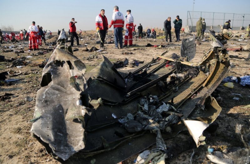 Крушение самолета Boeing 737 в Иране