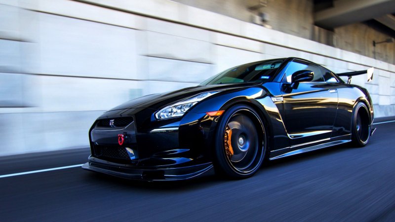 Nissan gt-r 8k