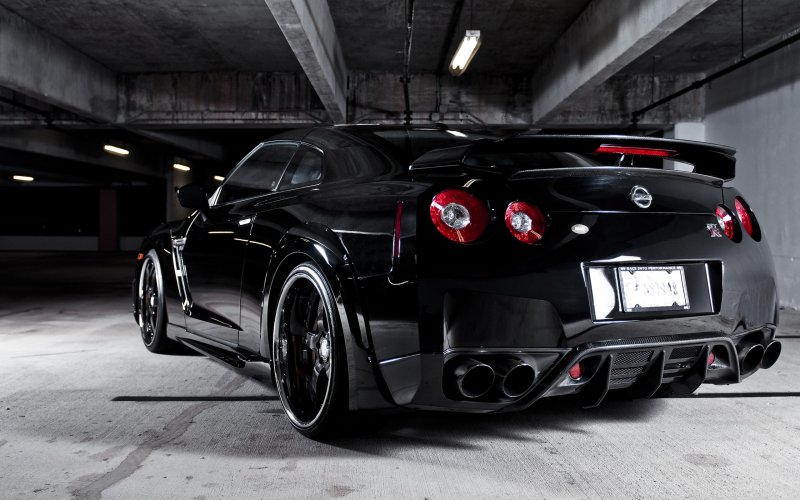 Nissan GTR 350