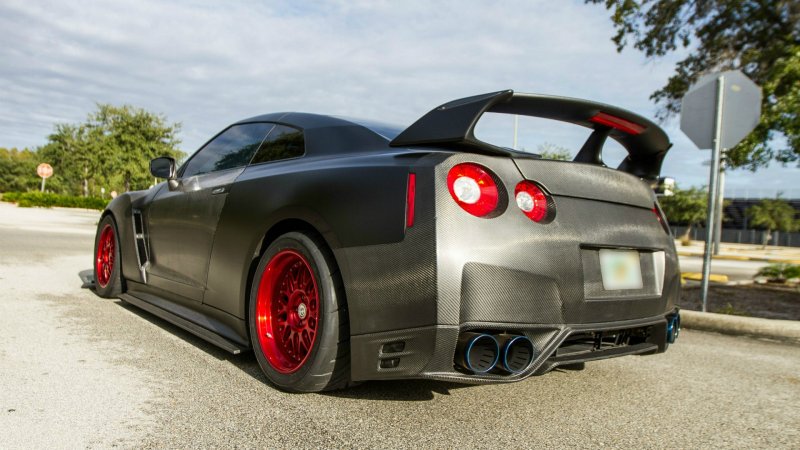 Nissan GTR 1920х1080