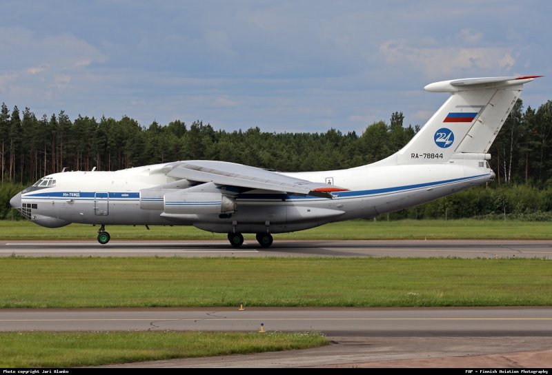 Самолет ил 76 ra-78830