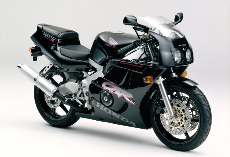 Honda 400rr