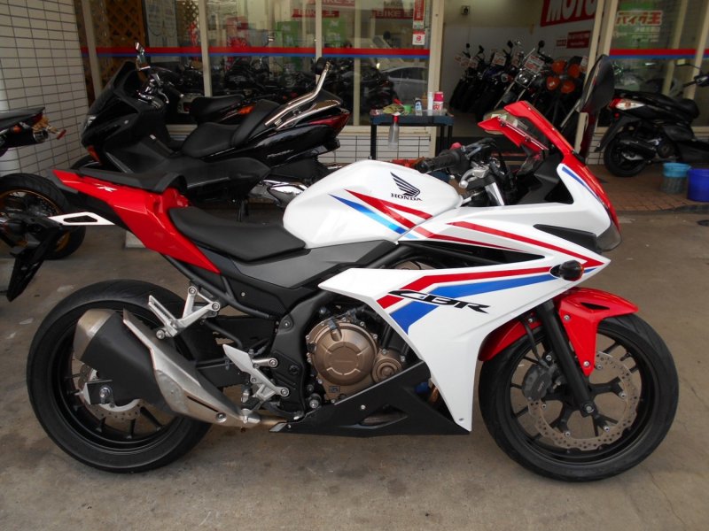 Honda cbr400rr nc29