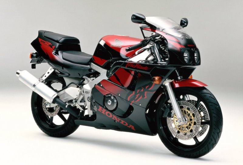 Honda cbr400rr 1992