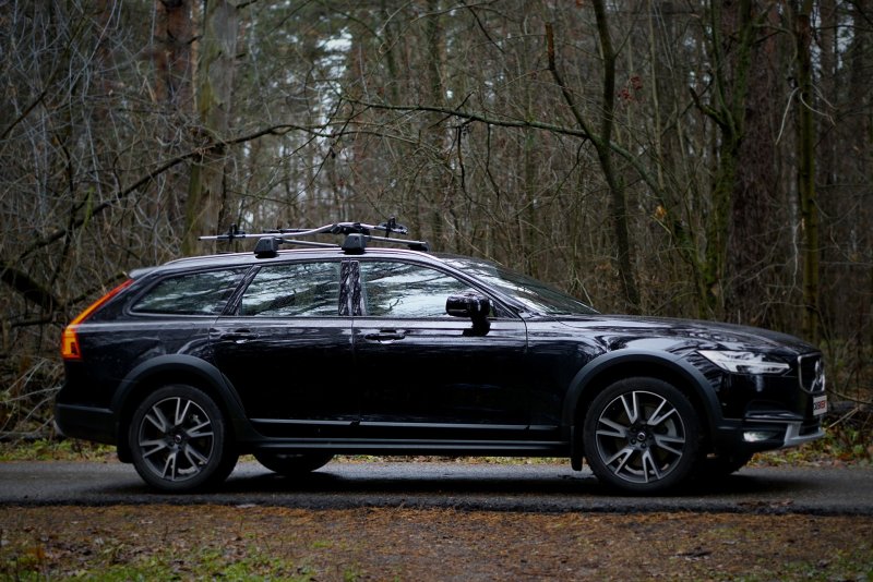 Вольво кросс Кантри v90