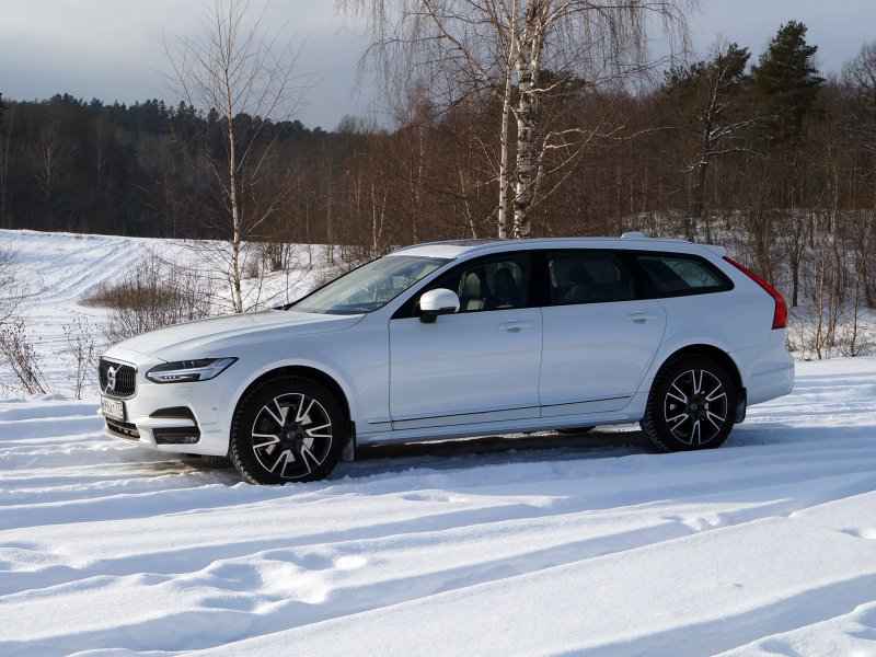 Вольво v90 Cross Country 2020