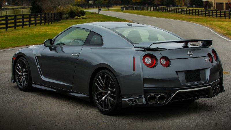 Ниссан GTR r36