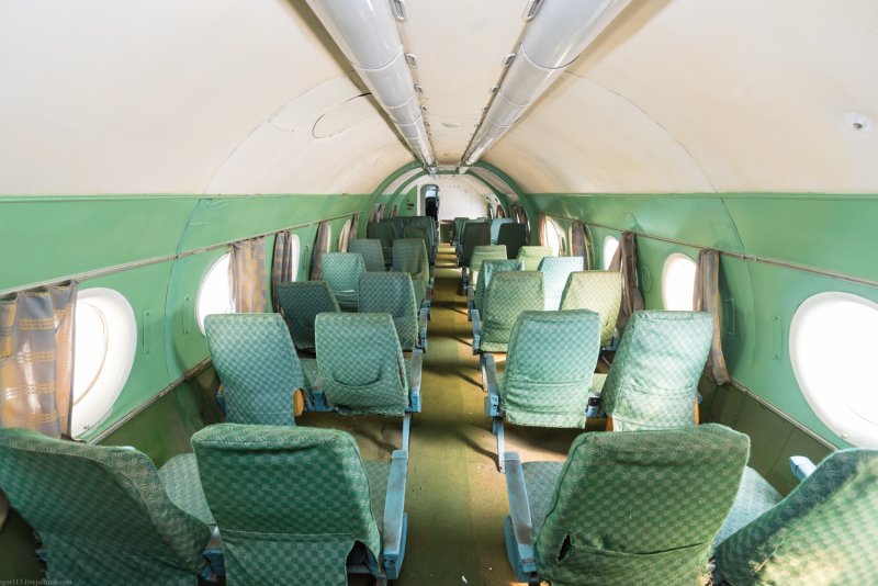 Ту-124 пассажирский самолёт салон