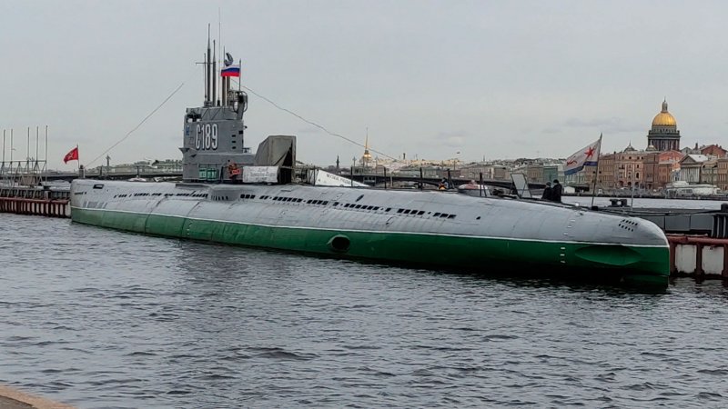 Подводная лодка Санкт-Петербург проекта 677