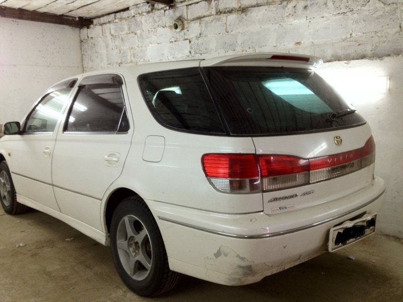 Toyota Vista Ardeo 1999