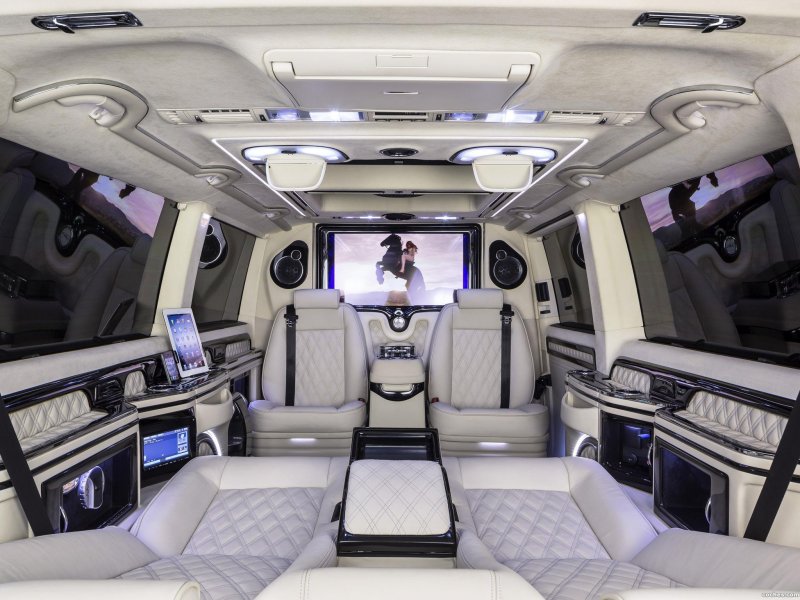 VW Multivan VIP