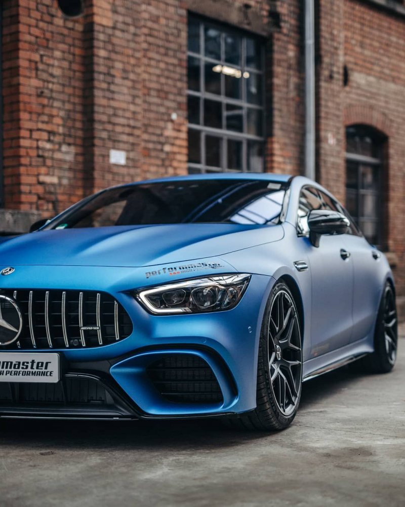 Мерседес AMG gt 63s