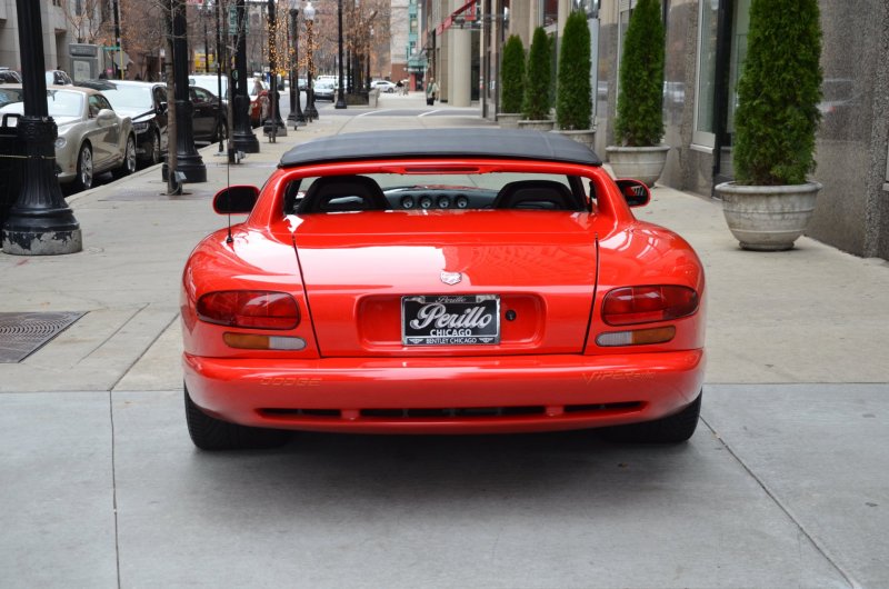 Dodge Viper GTS 2002