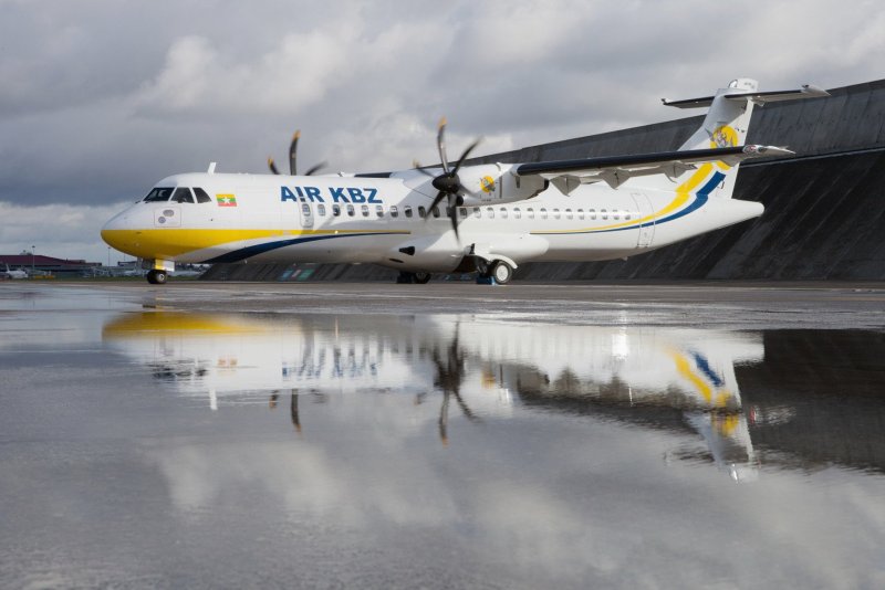 Самолет ATR 72 авиакомпании UTAIR