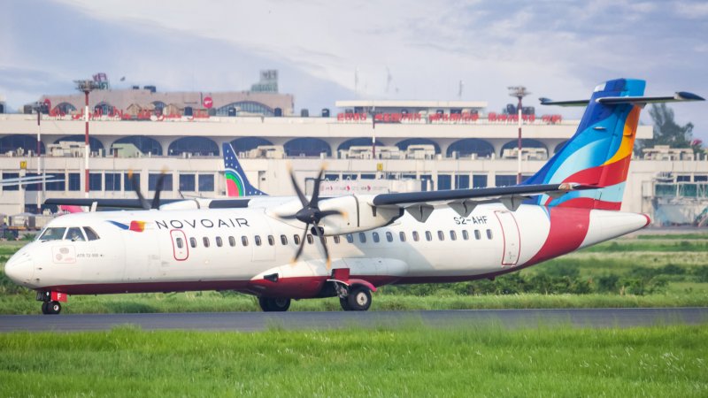 ATR 42 500 Sky Express