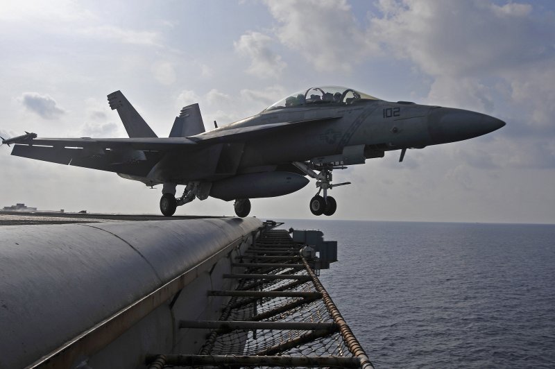 F/A-18 super Hornet Tomcat борт 100